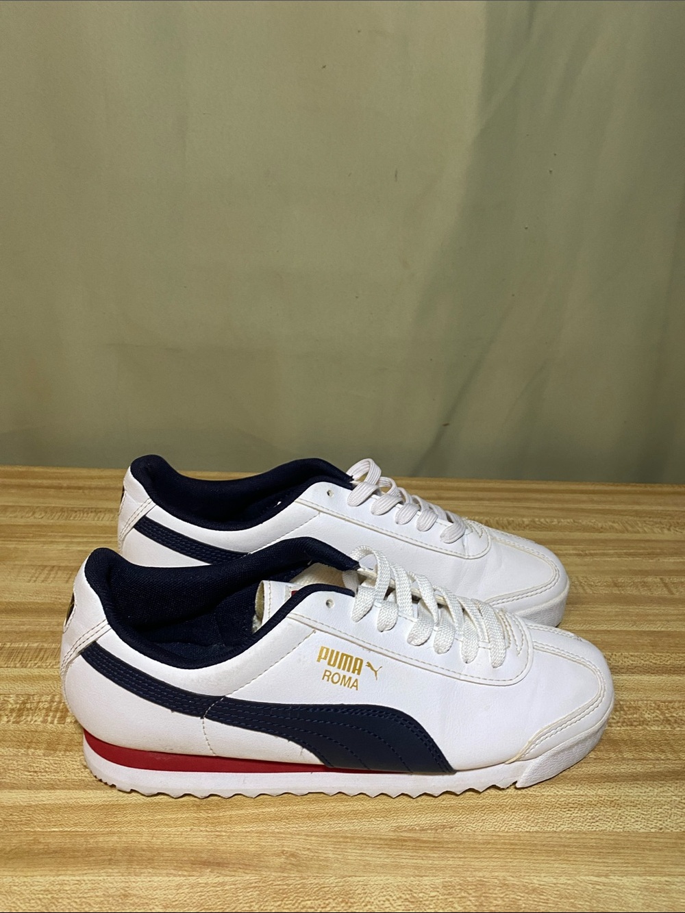 Puma Roma Basic 354259-51 White Big Kids size 6C